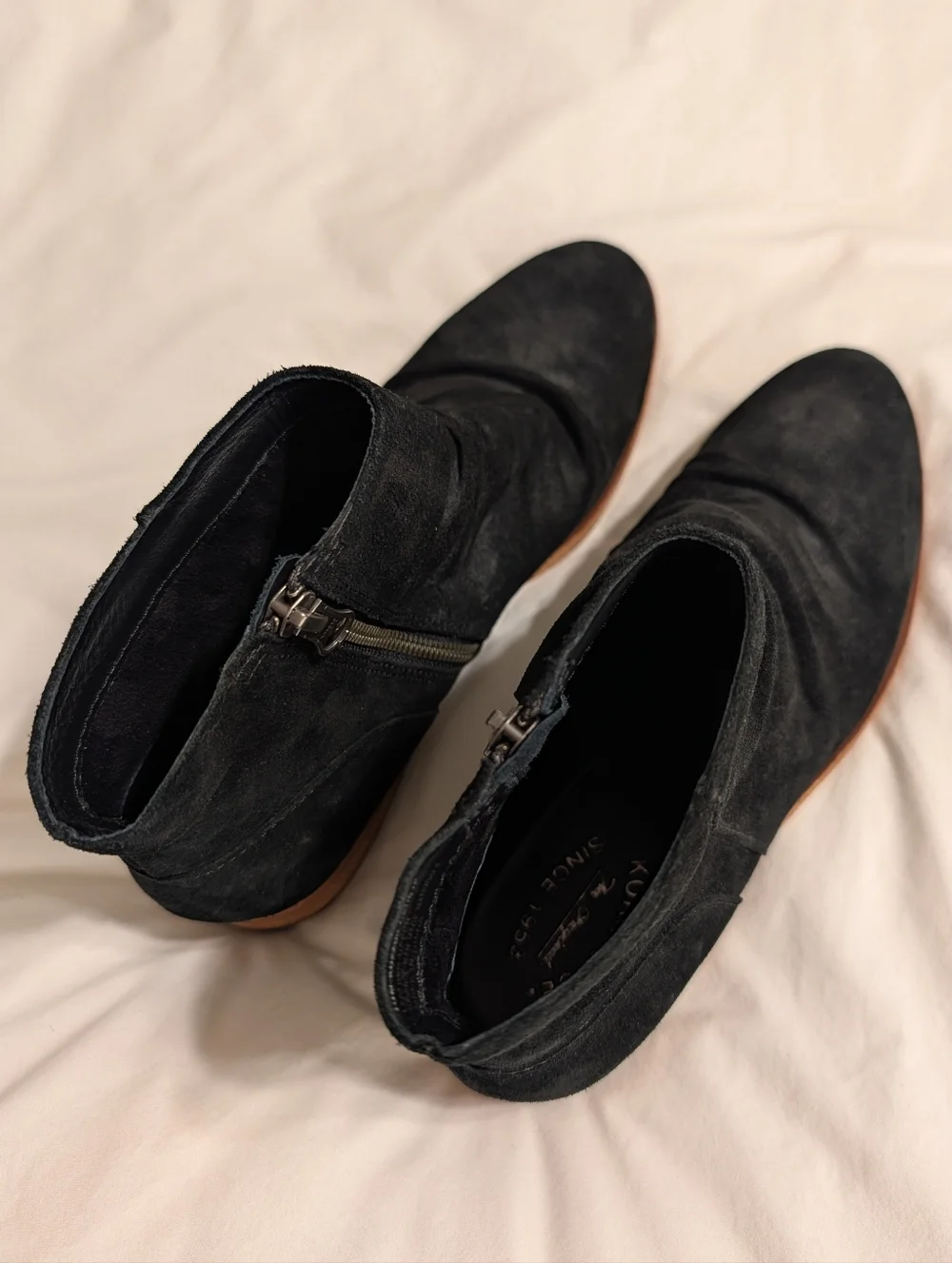 Kork Ease Giba Ruched Black Leather Ankle Booties Size 10